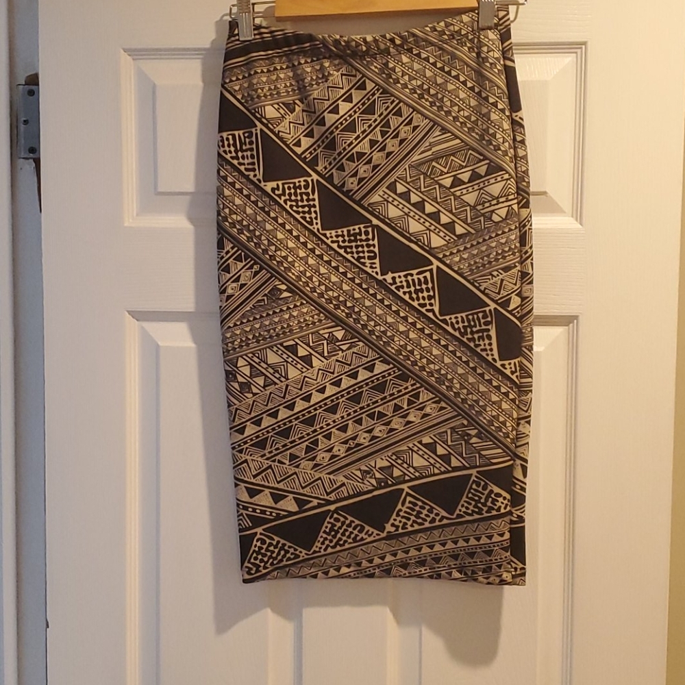 High waisted skirt